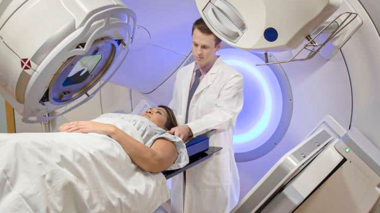 Radiotherapy scanner